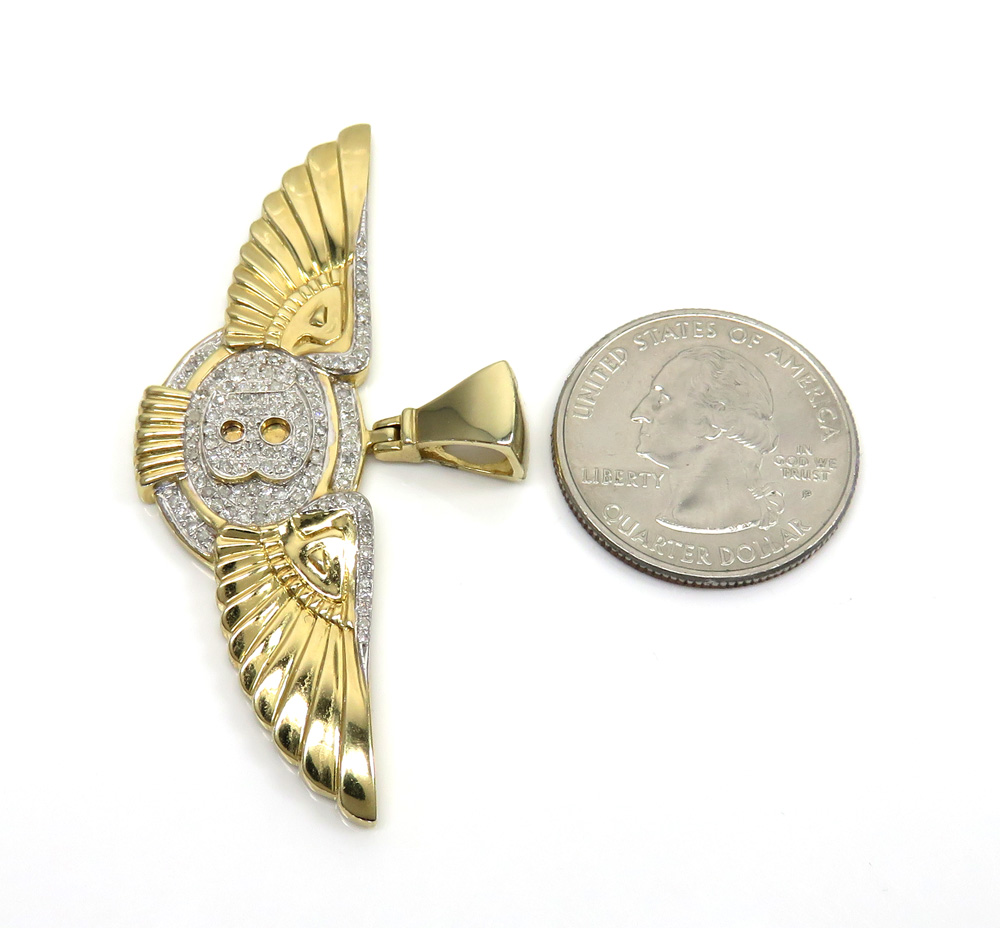 14k yellow gold diamond flying b wing pendant 0.61ct