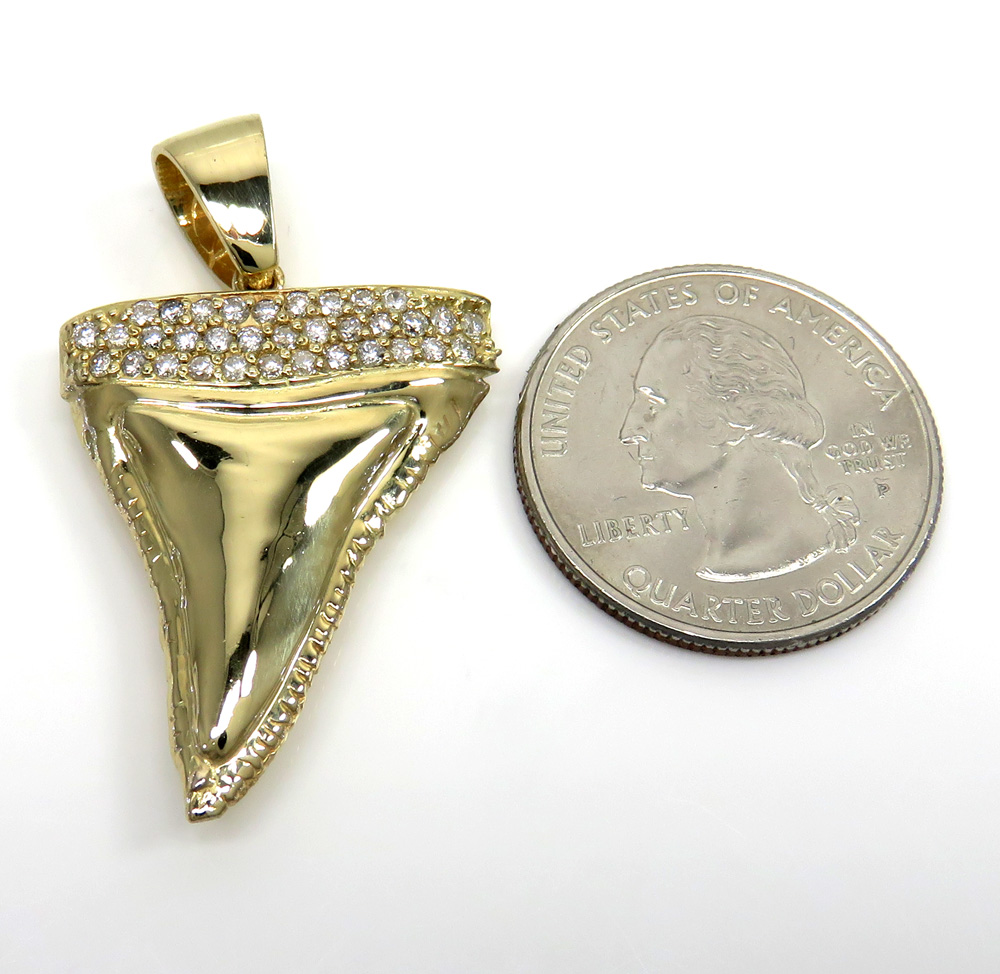Shark diamond pendant Clearance
