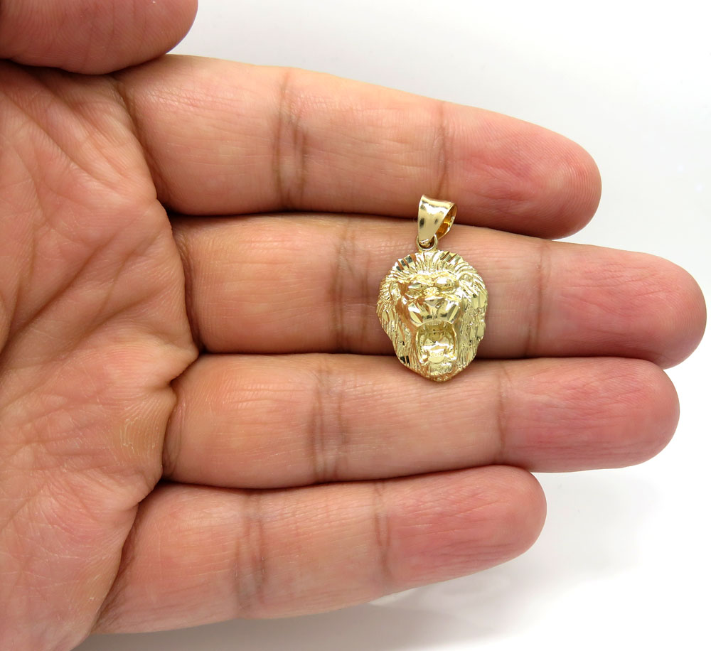 14k yellow gold mini 3d lion head pendant