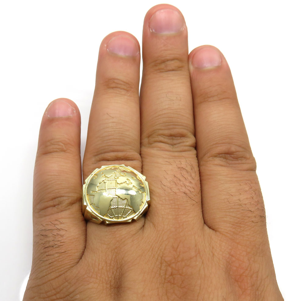 10k yellow gold arrow large world ring - Image 5