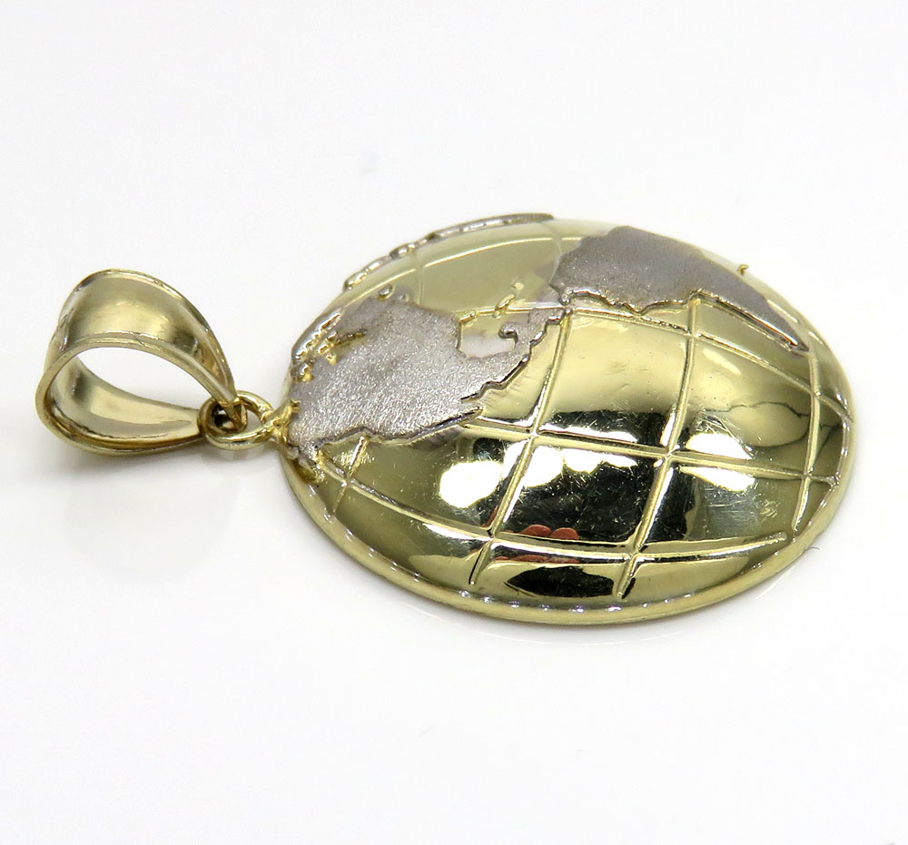 10k two tone gold small world pendant  - Image 3
