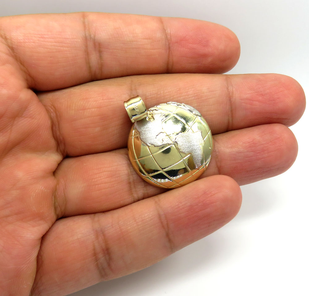 10k two tone gold small world pendant 