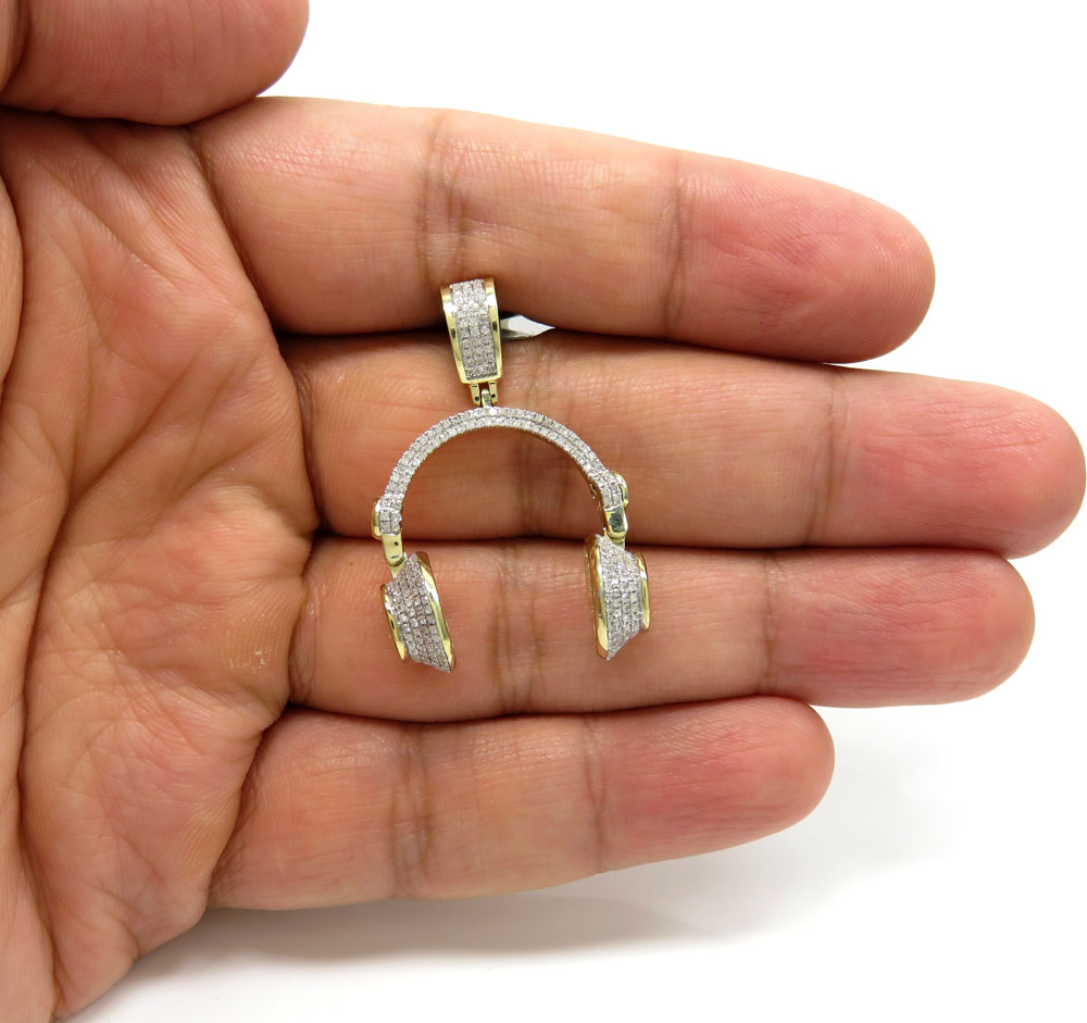 10k yellow gold diamond headphone pendant 0.75ct 