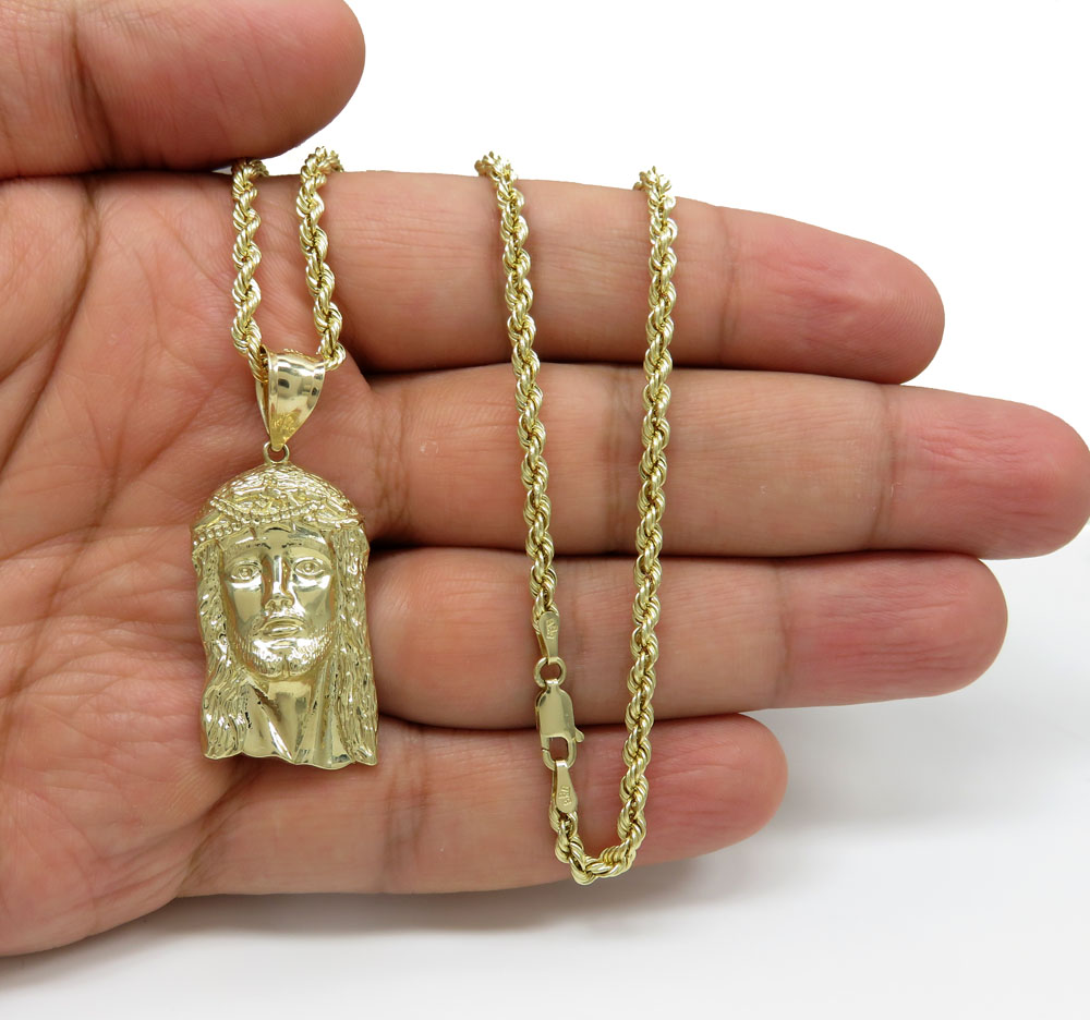 10k yellow gold classic jesus pendant with 20-24 inch 3mm rope chain