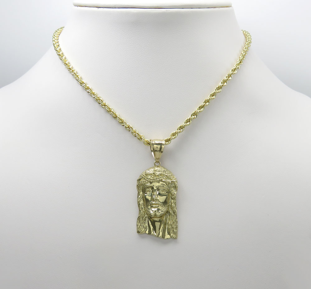 10k yellow gold classic jesus pendant with 20-24 inch 3mm rope chain