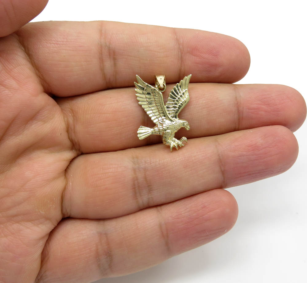 10k yellow gold mini diamond cut eagle pendant - Image 5