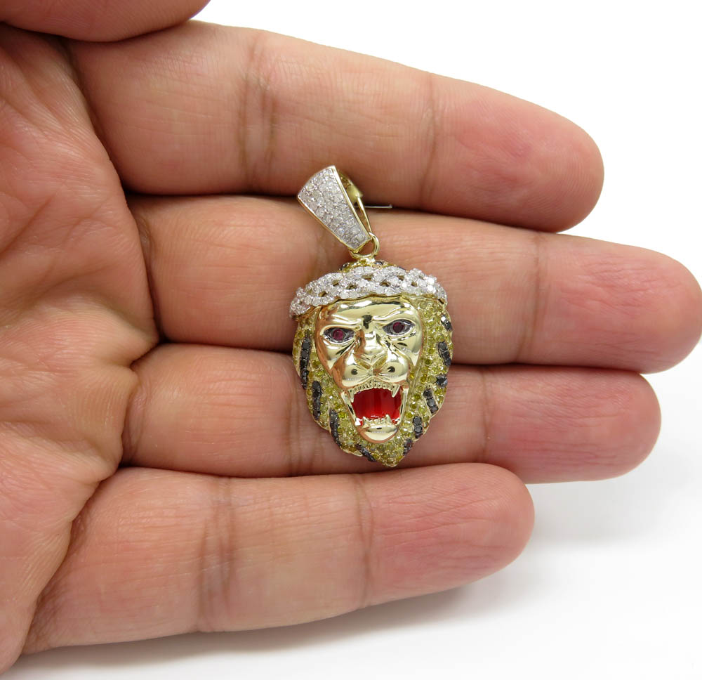 10k yellow gold large diamond lion enamel pendant 1.34ct