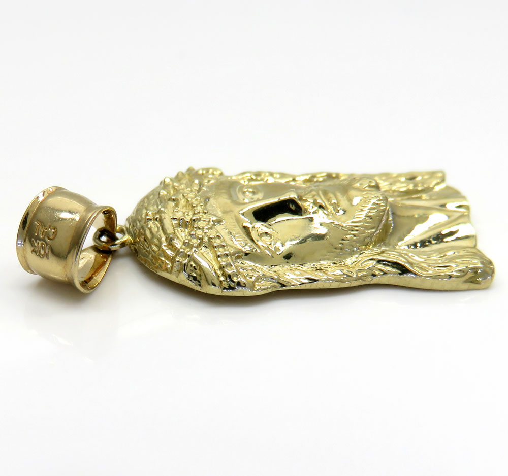 10k yellow gold small classic jesus face pendant - Image 3