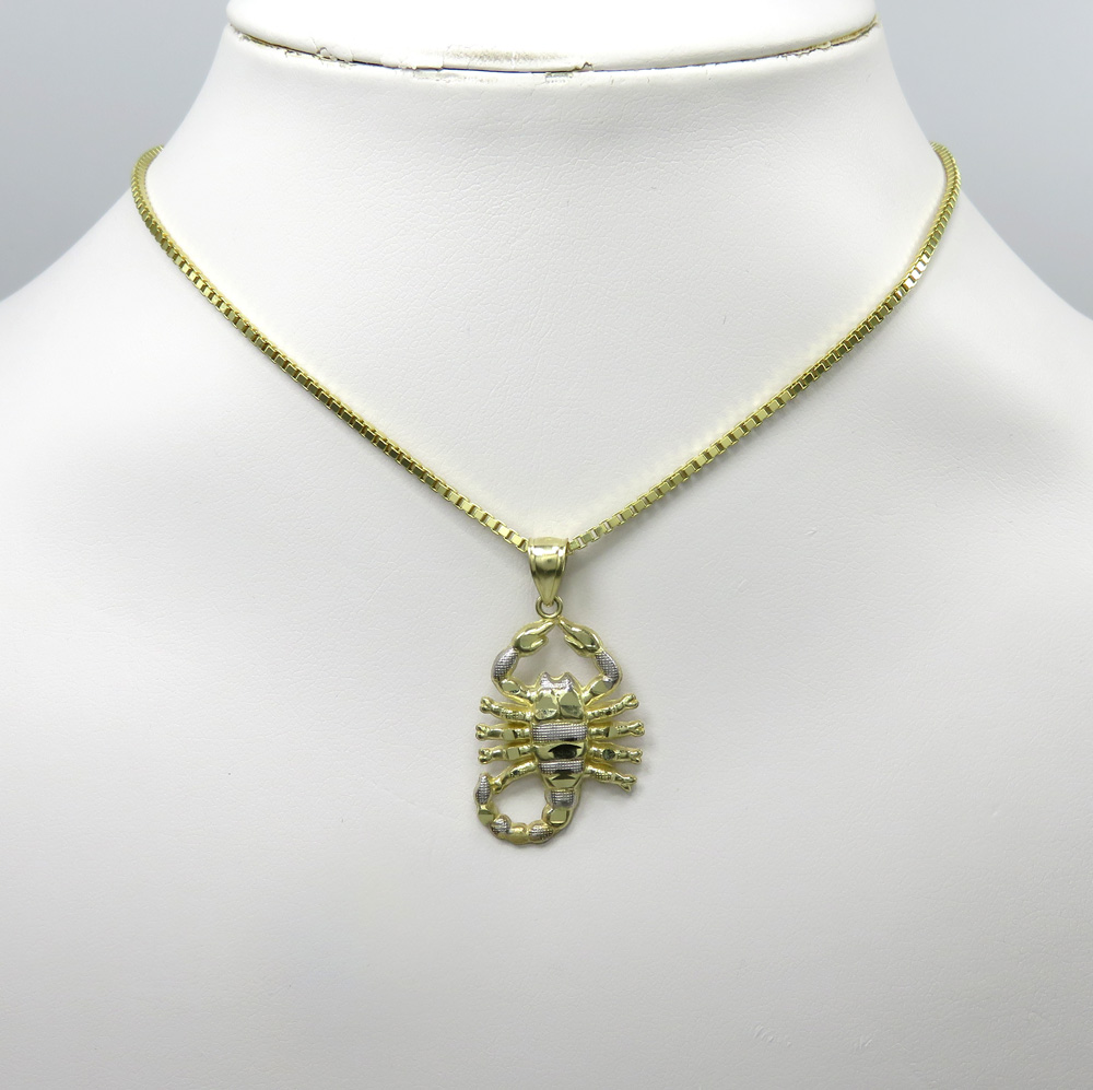 10k two tone yellow gold small scorpion pendant 