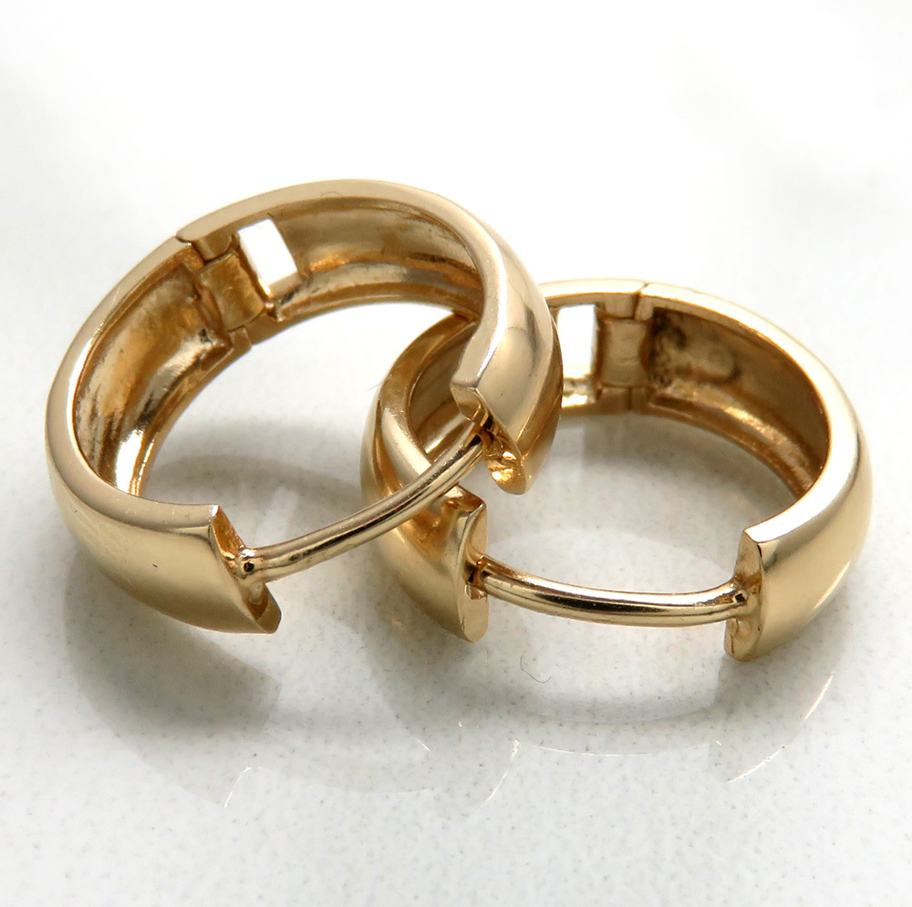 Unisex 14k yellow gold 4.5mm small huggie hoops - Image 2