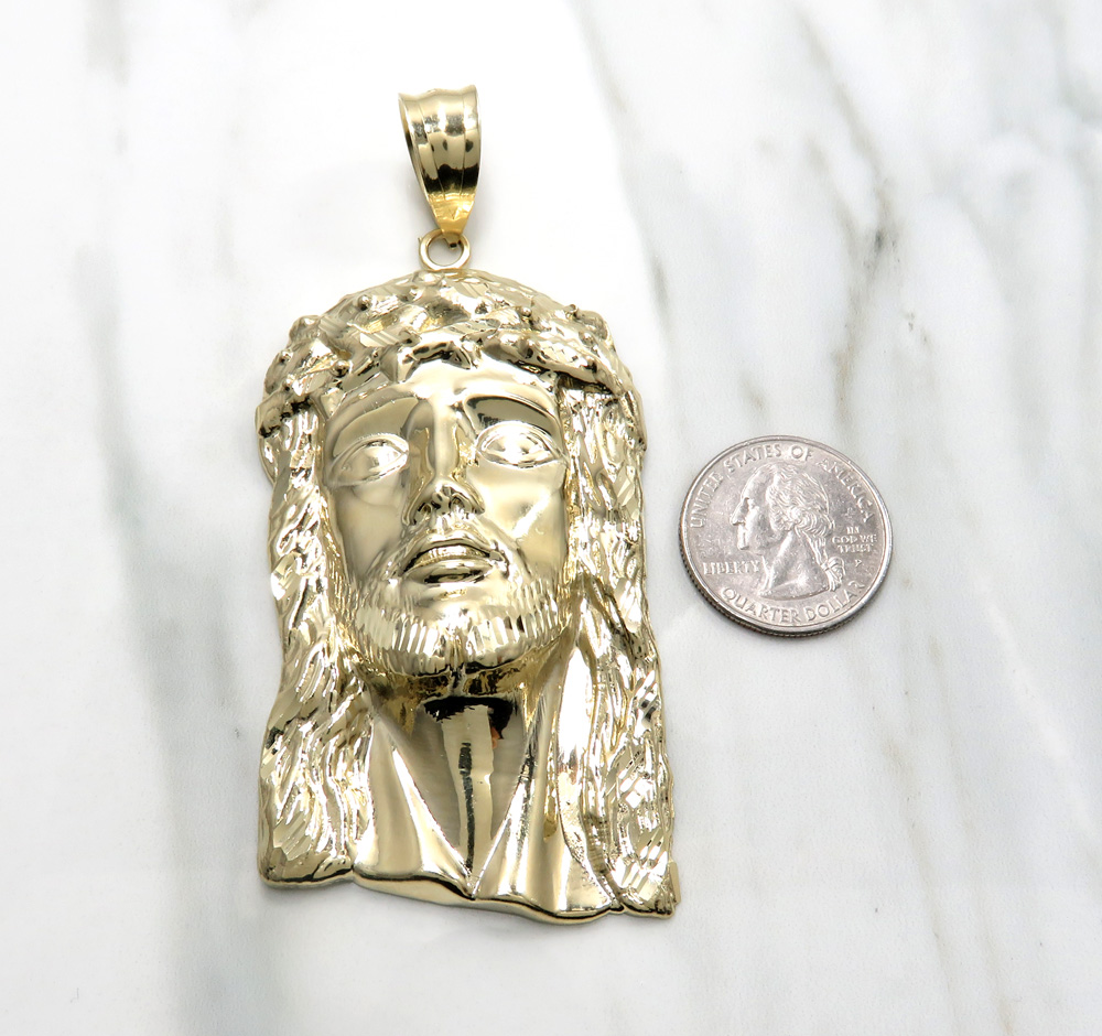 10k solid yellow gold xxl classic jesus face pendant  - Image 2