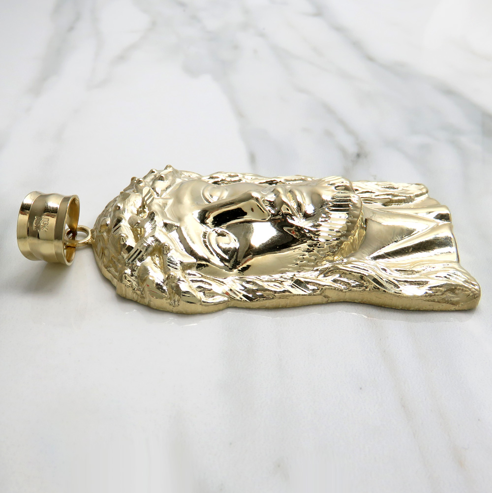 10k solid yellow gold xxl classic jesus face pendant  - Image 3