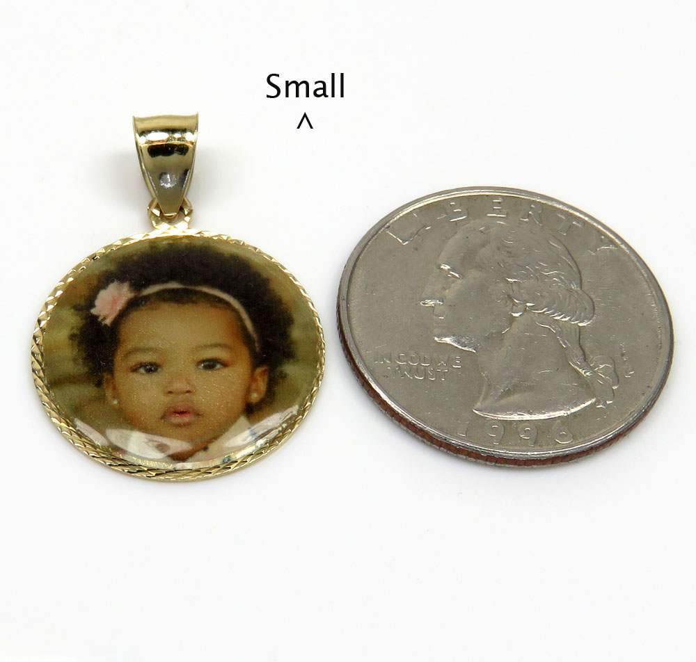 14k yellow gold mini-medium picture pendant  - Image 3
