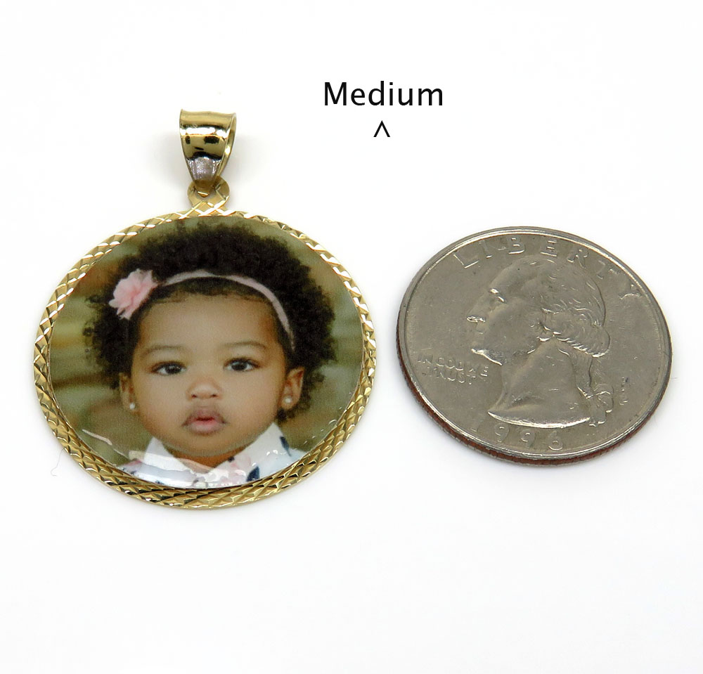 14k yellow gold mini-medium picture pendant 