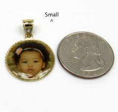 14k yellow gold mini-medium picture pendant 