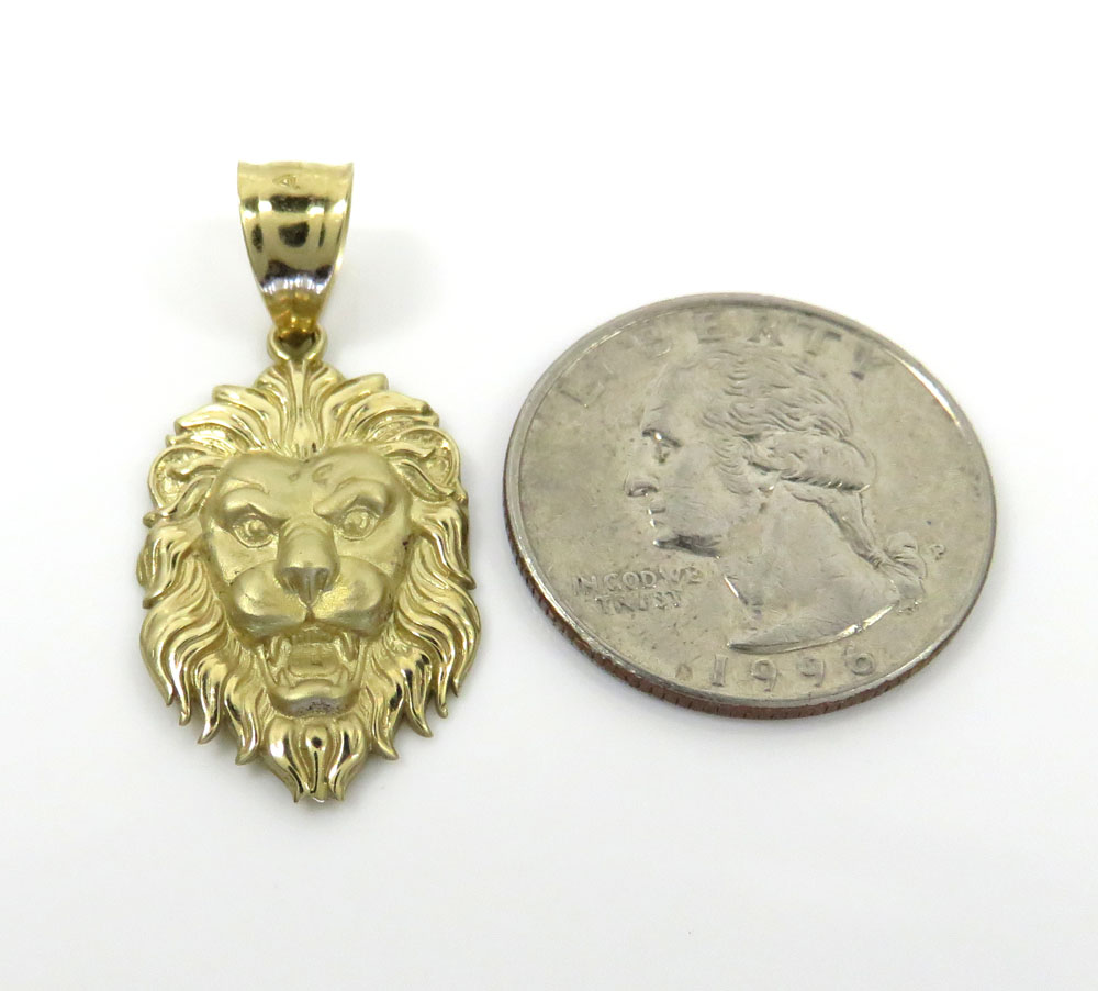 10k yellow gold small solid lion head pendant