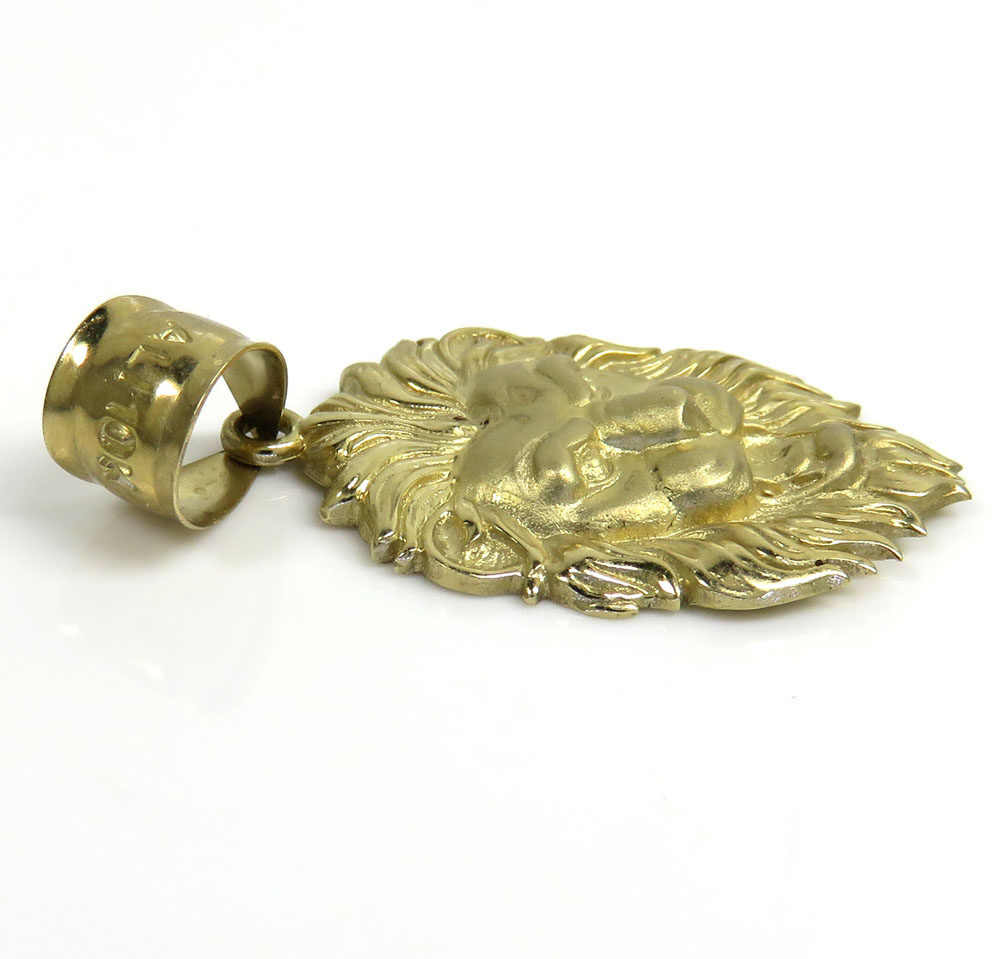 10k yellow gold small solid lion head pendant