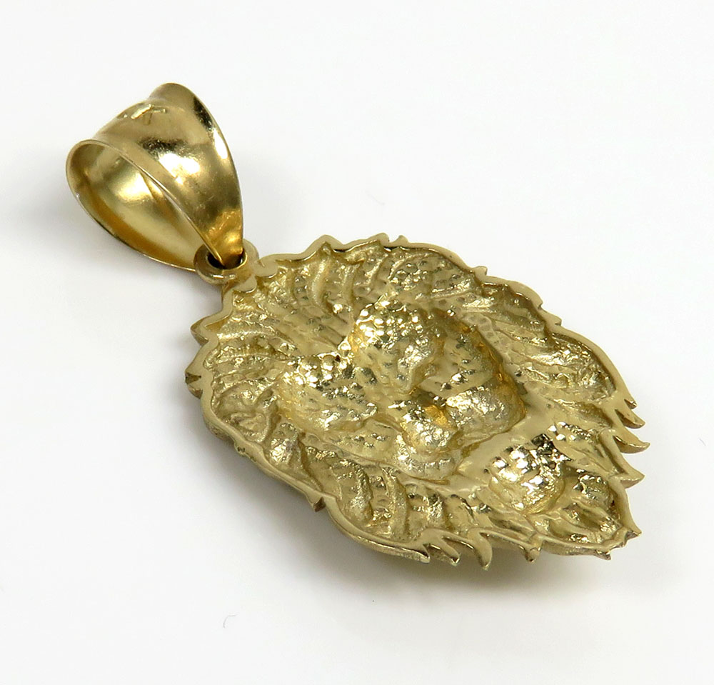 10k yellow gold small solid lion head pendant