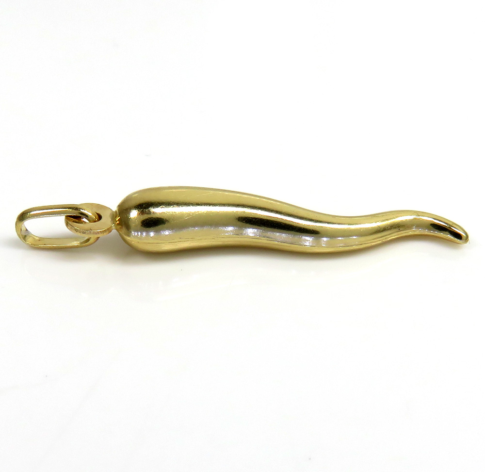 10k yellow gold small italian horn pendant - Image 3