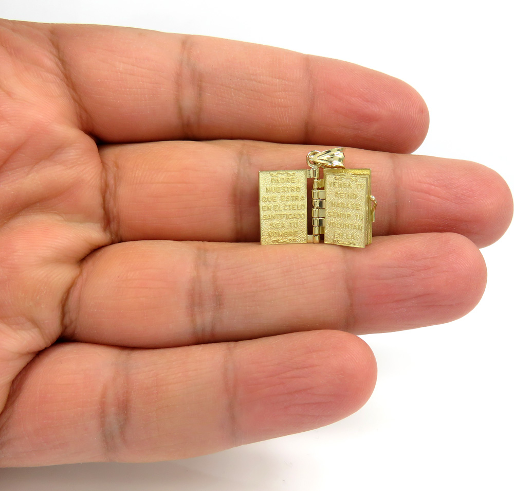 10k yellow gold mini holy bible book pendant - Image 9