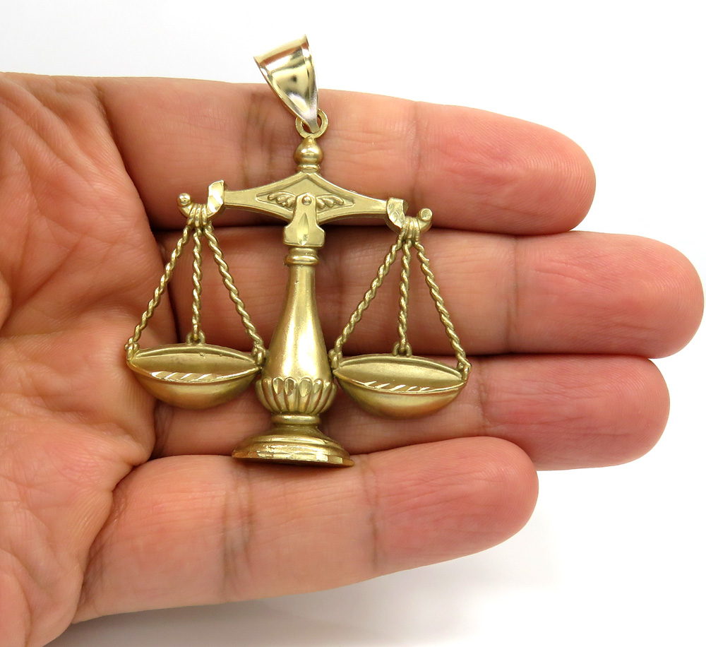 10k yellow gold medium libra scale pendant - Image 5