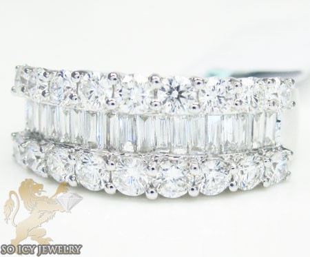 Ladies 18k white gold baguette diamond wedding band 1.87ct