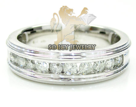 Ladies 14k white gold round diamond wedding band 0.85ct