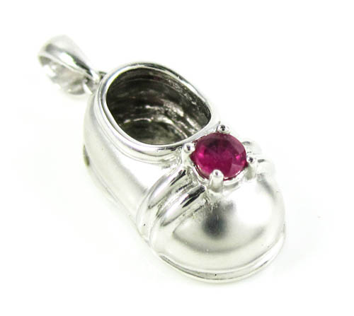 14k white gold purple ruby baby shoe pendant 0.20ct