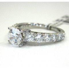 18k White Gold Graduating Stone Engagement Ring 1.26ct