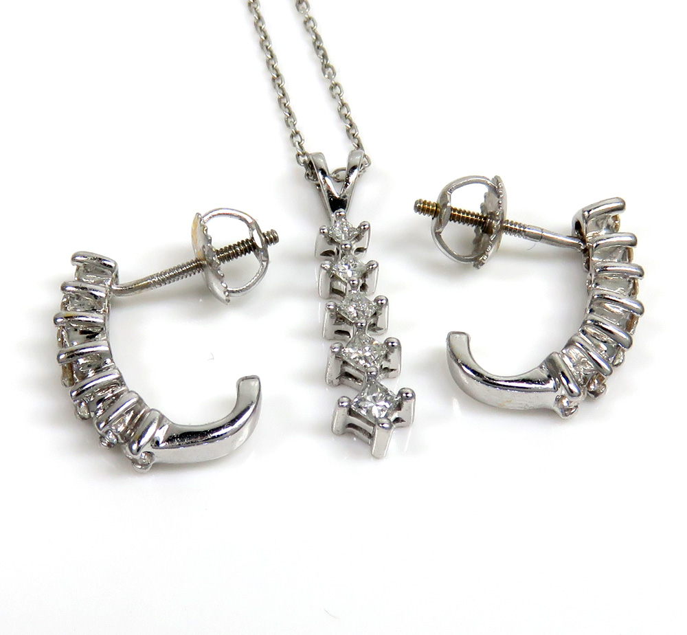 14k white gold diamond earrings and pendant set 16