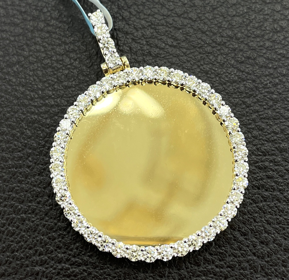 10k yellow gold large diamond picture pendant 1.61ct