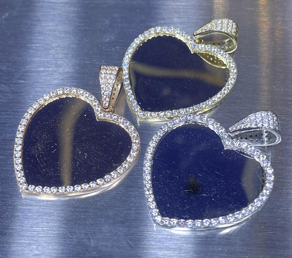 14k gold medium cz heart picture pendant 
