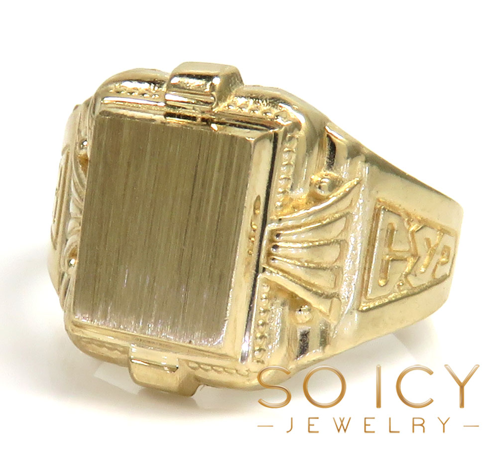 14k yellow gold fancy monogram ring 