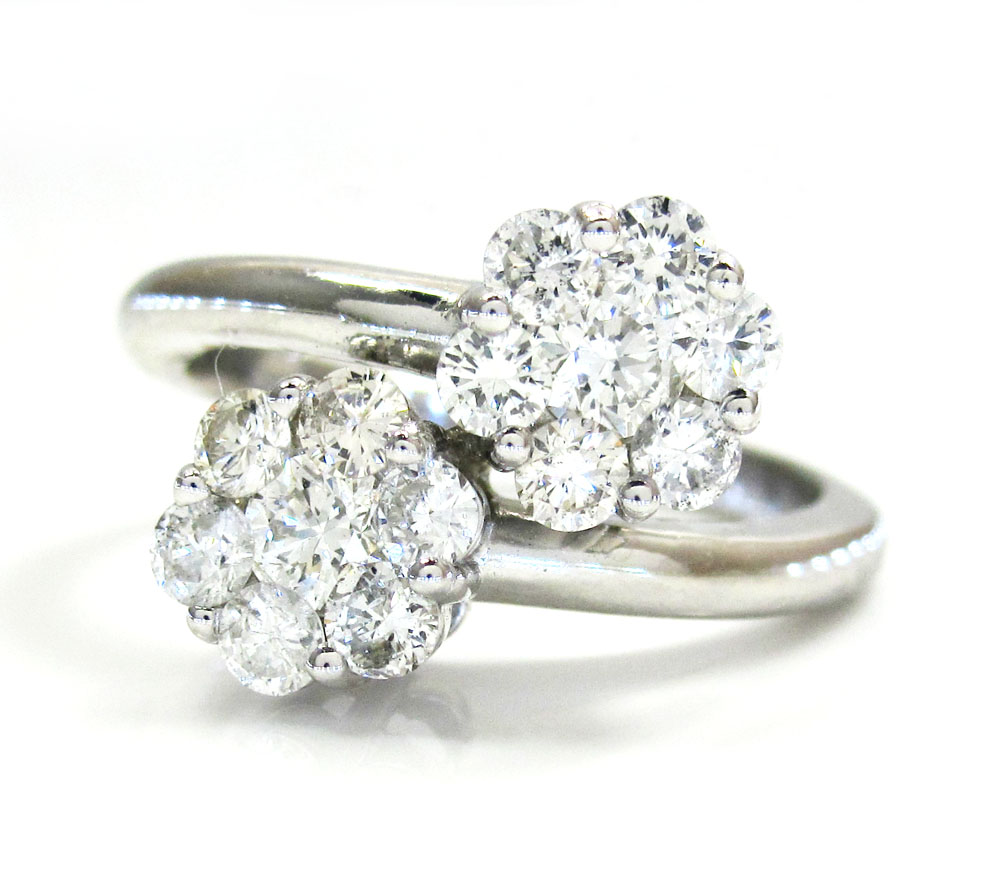 Ladies 14k white gold round diamond double cluster ring 0.90ct