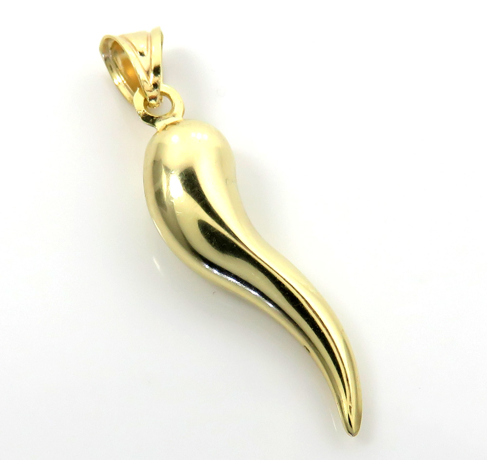 14k yellow gold italian horn pendant