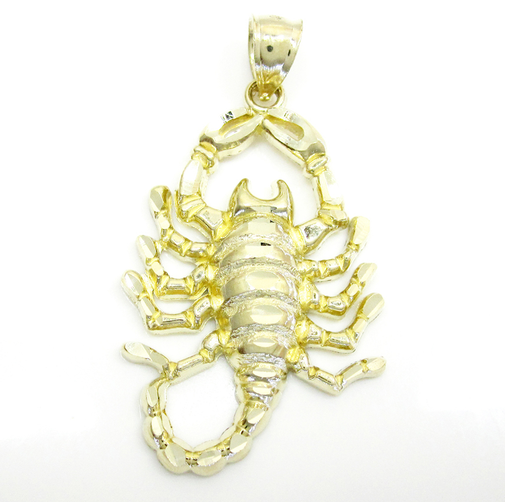 10k solid yellow gold scorpion pendant 