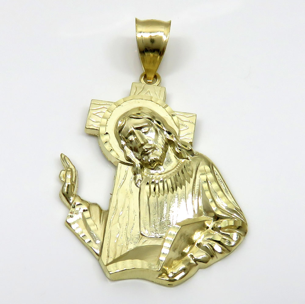 10k yellow gold jesus carrying cross medium pendant