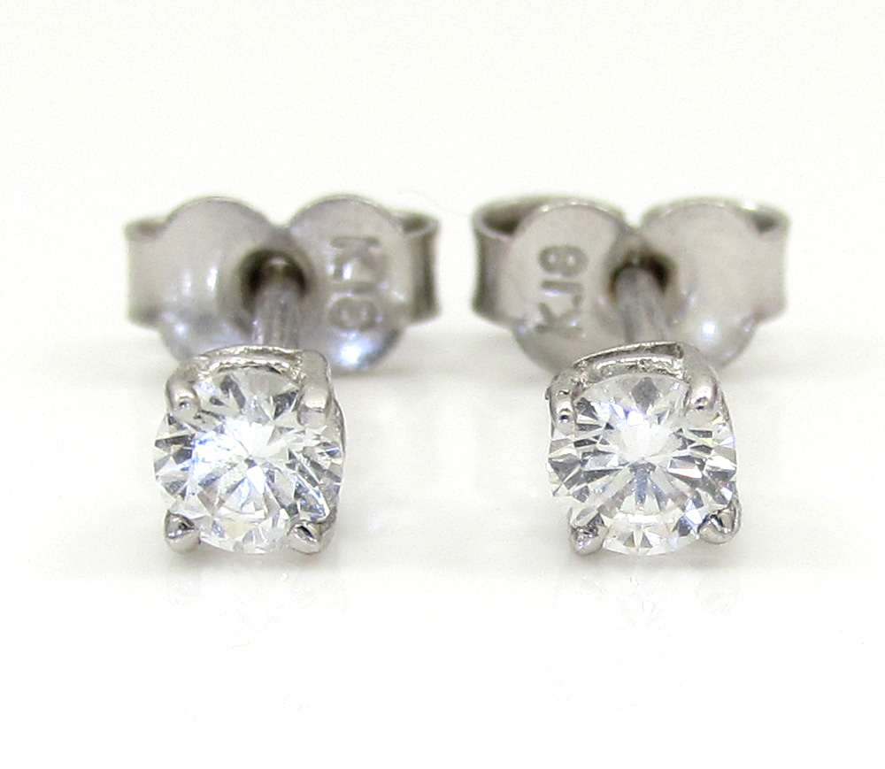 Ladies 18k white gold diamond stud earrings 0.32ct