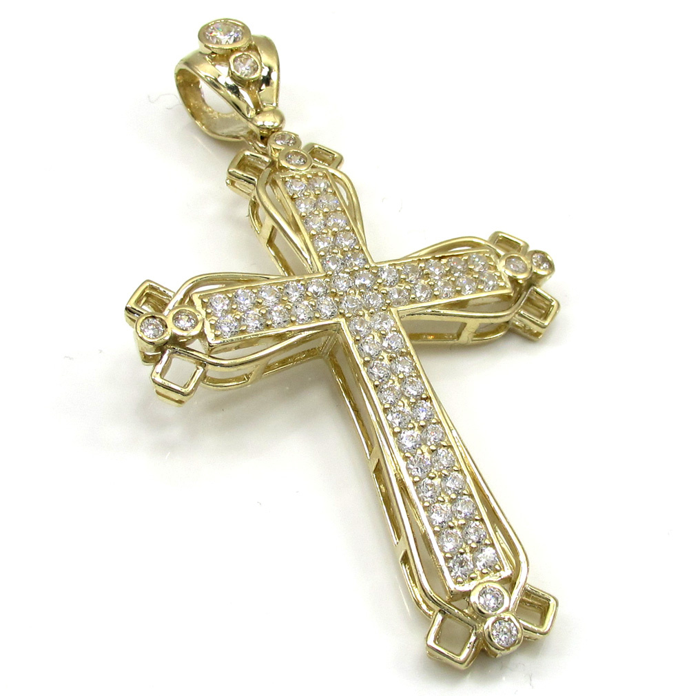 10k yellow gold medium fancy cross 3.00ct