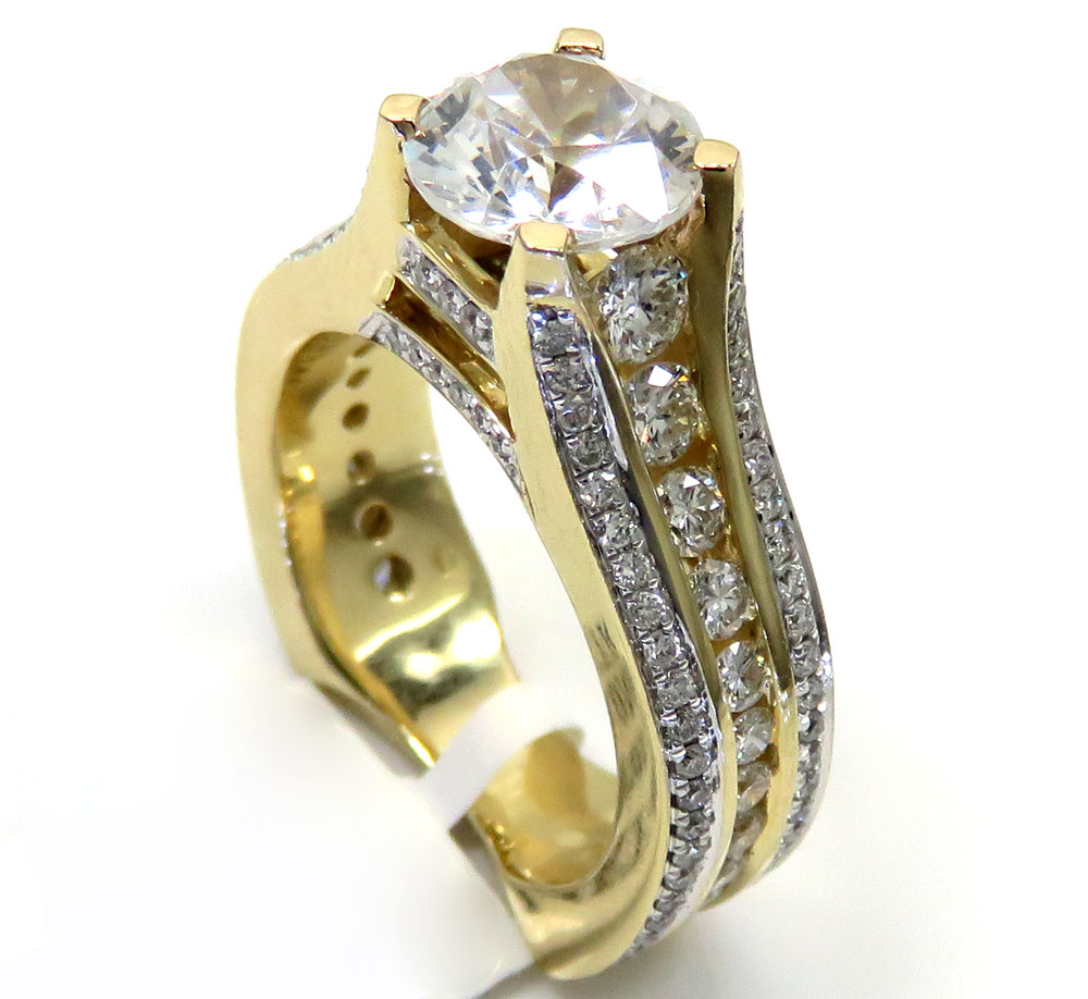 Ladies 14k yellow gold round white diamond semi mount ring 1.57ct
