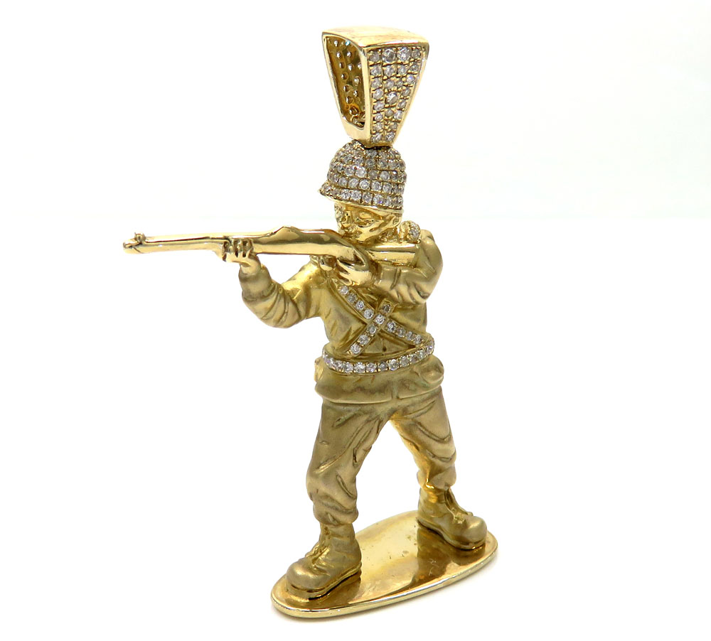 10k solid yellow gold diamond toy soldier pendant 0.61ct