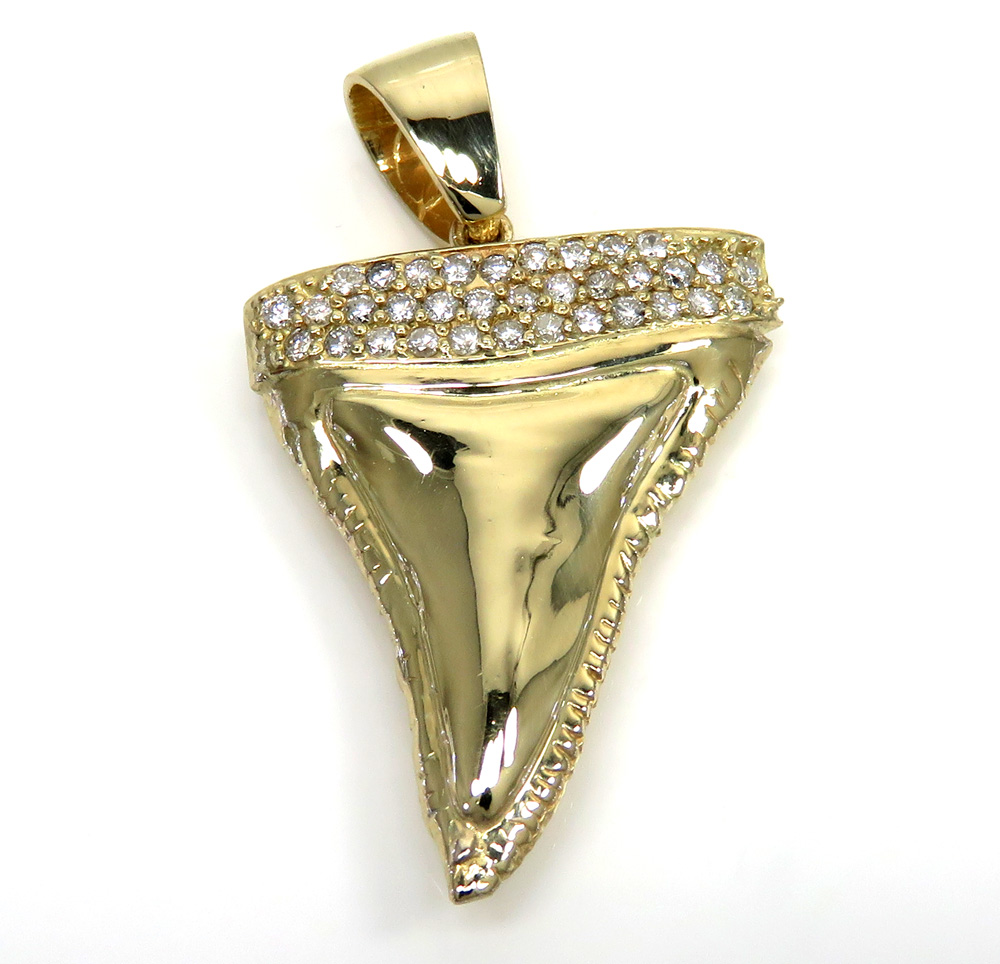 14k yellow gold diamond shark tooth pendant 1.10ct