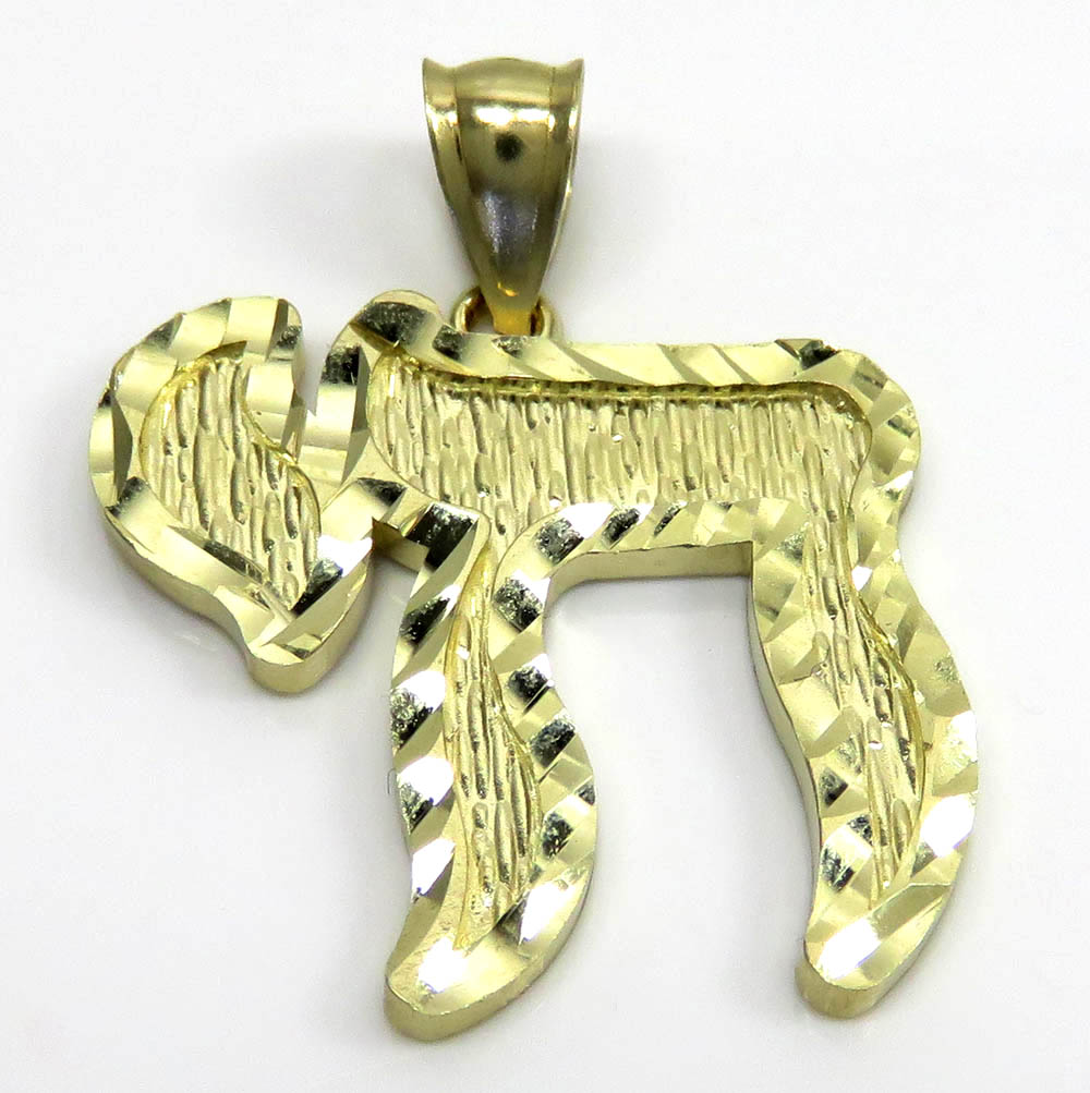 10k yellow gold diamond cut tree bark jewish chai pendant 