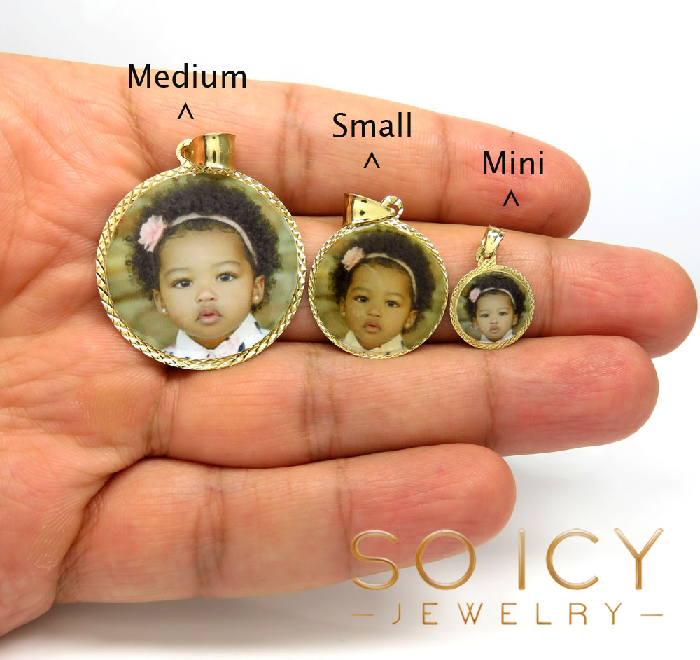14k yellow gold mini-medium picture pendant