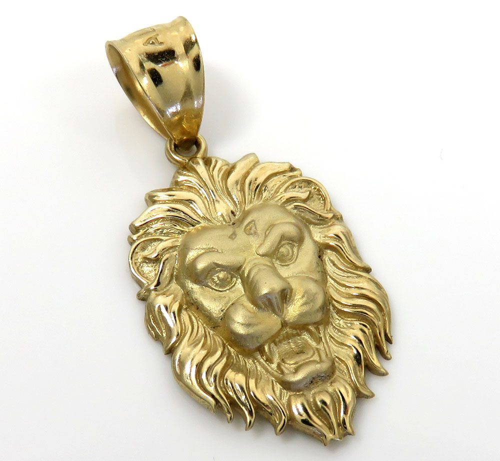 10k yellow gold small solid lion head pendant